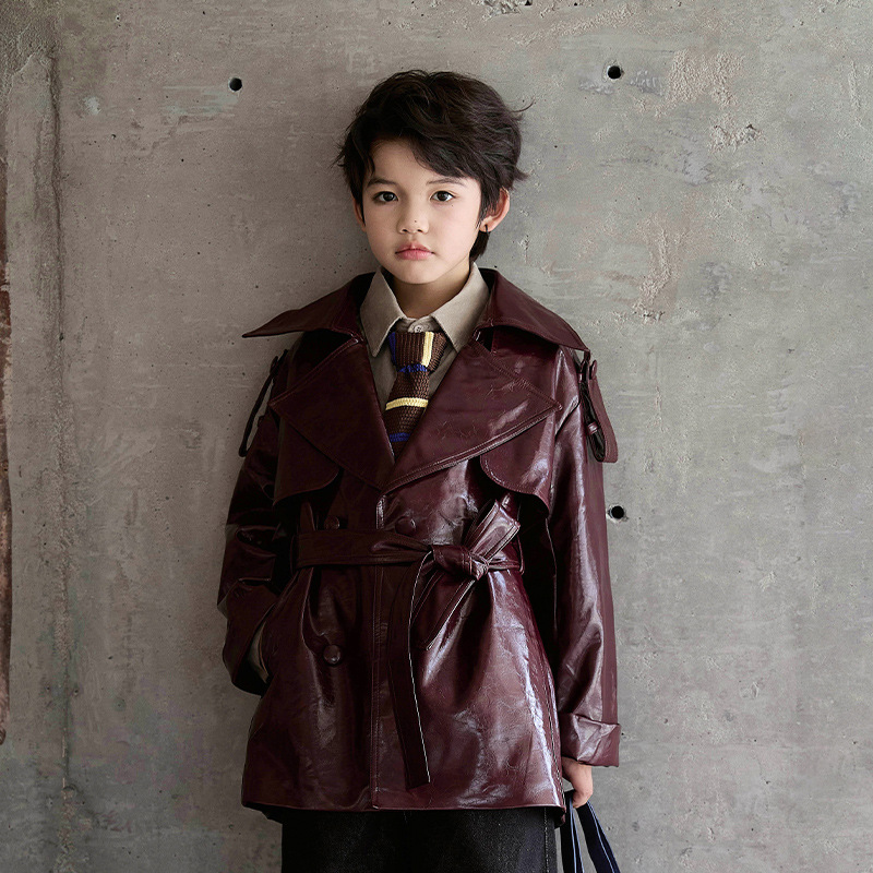 Streetwear Brand Photography - Meninos meninas vinho vermelho preto motocicleta